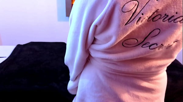 Deep Massage Turned Into Deep Fuck & Painting Her Beautiful Ass With Cum!